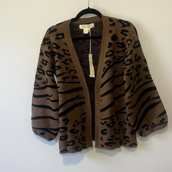 Saltwater Luxe Juliet Animal Print Cardigan Sweater Womens Size Small - Picture 1 of 5